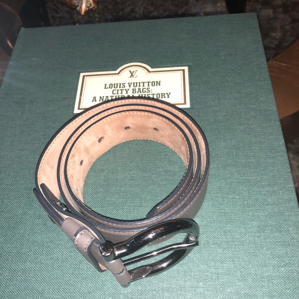 Ferragamo belt 30-32
